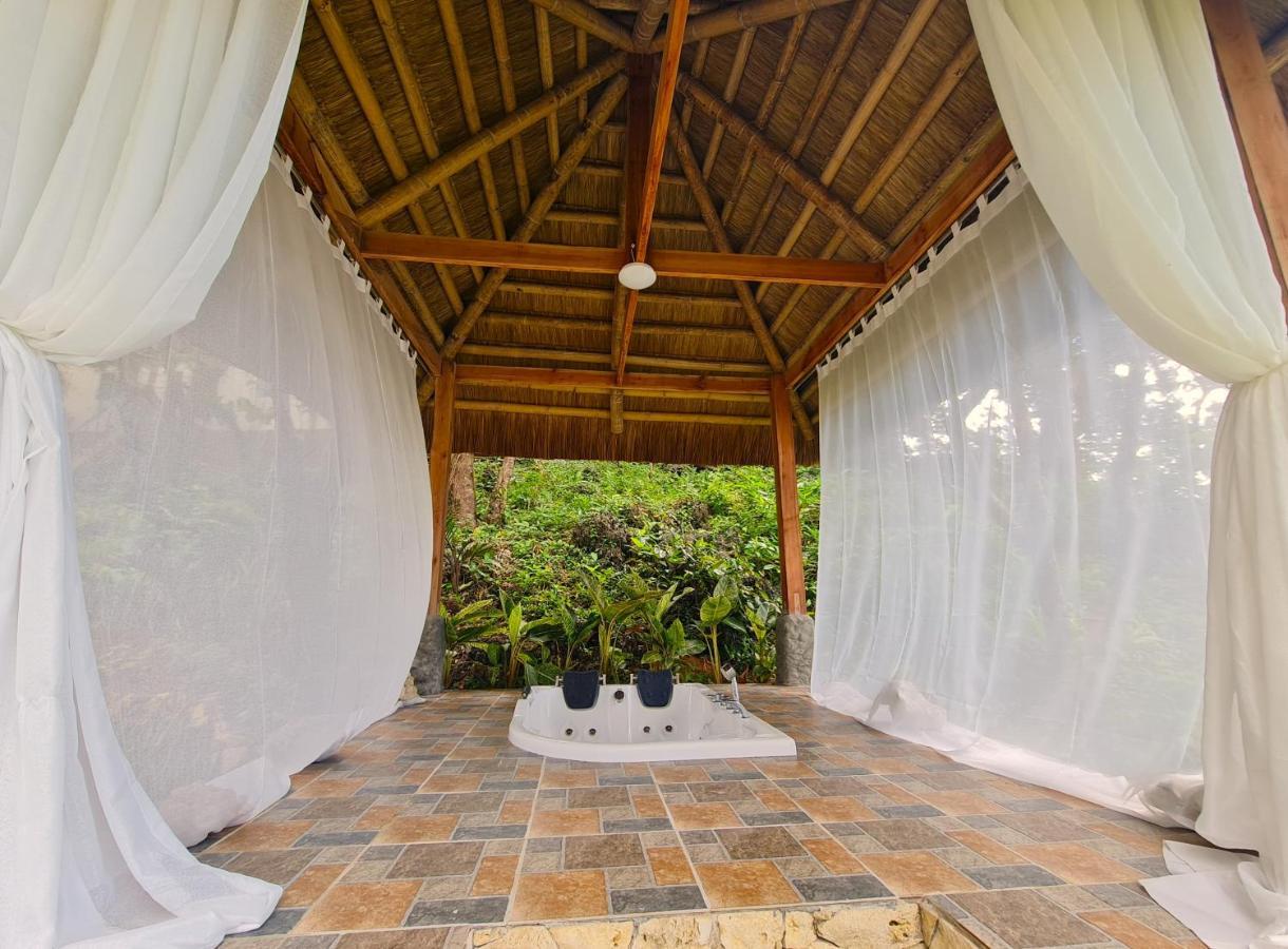 Antique Amor Bungalows & Villas Pandan Exteriér fotografie
